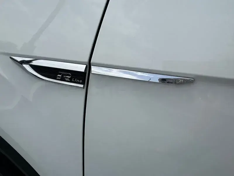 Usado VW T-Roc Advance 110 CV (80 kW) 2022 Blanco SUV