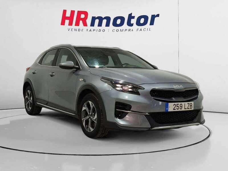Gris Usado 2022 Kia XCeed SUV | 15.190 € (Precio justo) - Imagen 1/4