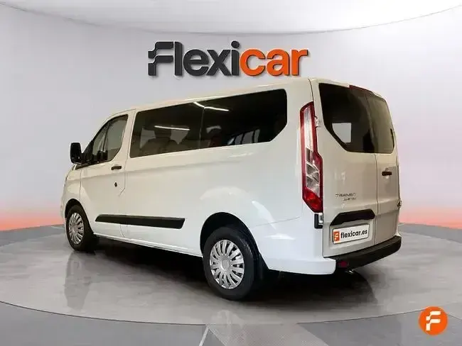 Usado Ford Transit Custom Nugget 105 CV (77 kW) 2021 Blanco Berlina