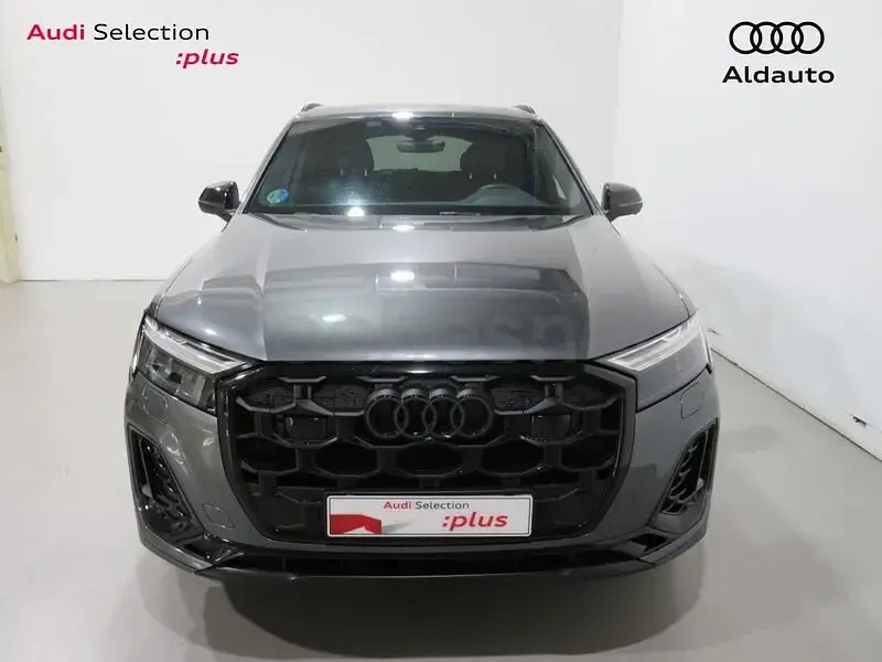 Usado Audi Q7 286 CV (210 kW) 2025 Gris SUV