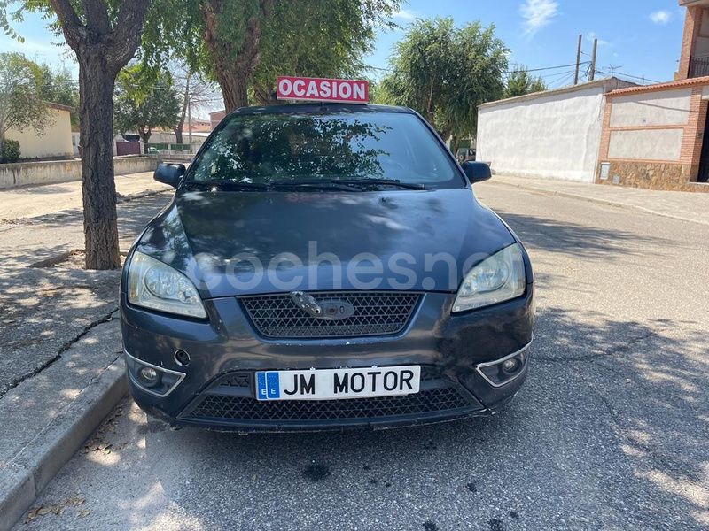 Azul Usado 2005 Ford Focus Sport Berlina | 1890 € (Precio justo) - Imagen 1/4