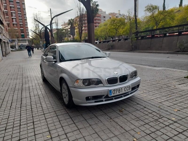 Usado BMW 320 170 CV (125 kW) 2002 Gris / plata Coupe