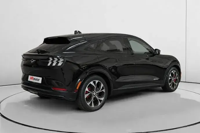 Usado Ford Mustang Mach-E 197 kW (269 CV) 2023 SUV