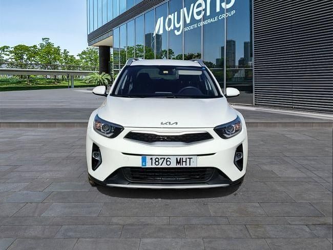 Usado Kia Stonic 84 CV (61 kW) 2023 Blanco SUV