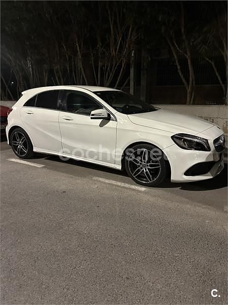 Usado Mercedes A180 122 CV (89 kW) 2018 Blanco Berlina