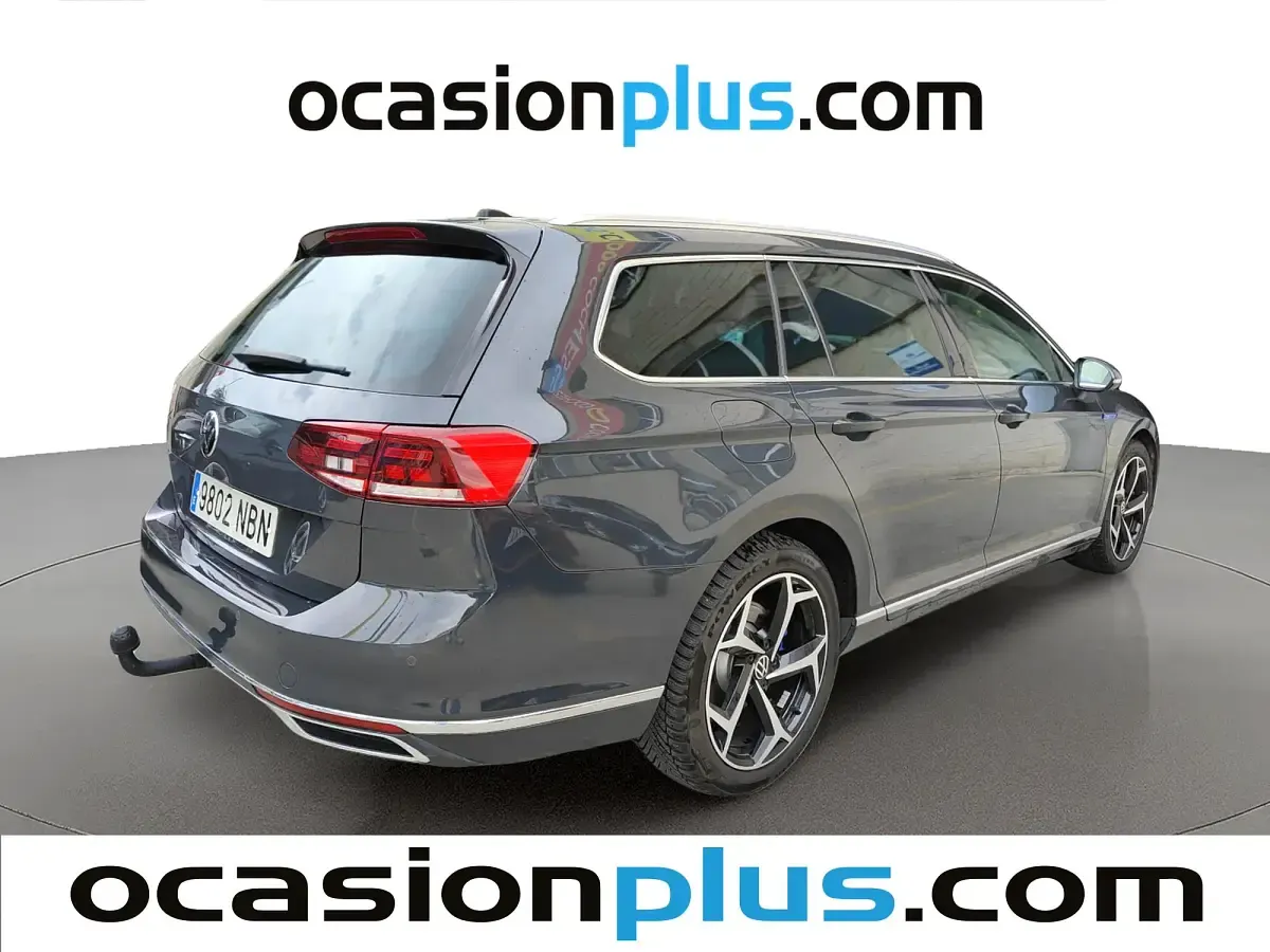 Usado VW Passat GTE 218 CV (160 kW) 2021 Gris Familiar