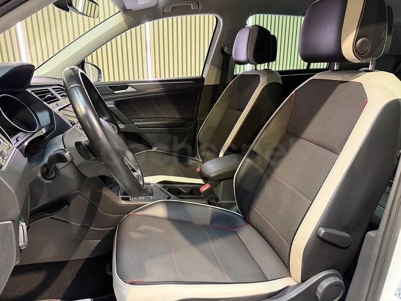 Usado VW Tiguan Sportline 150 CV (110 kW) 2022 Blanco SUV