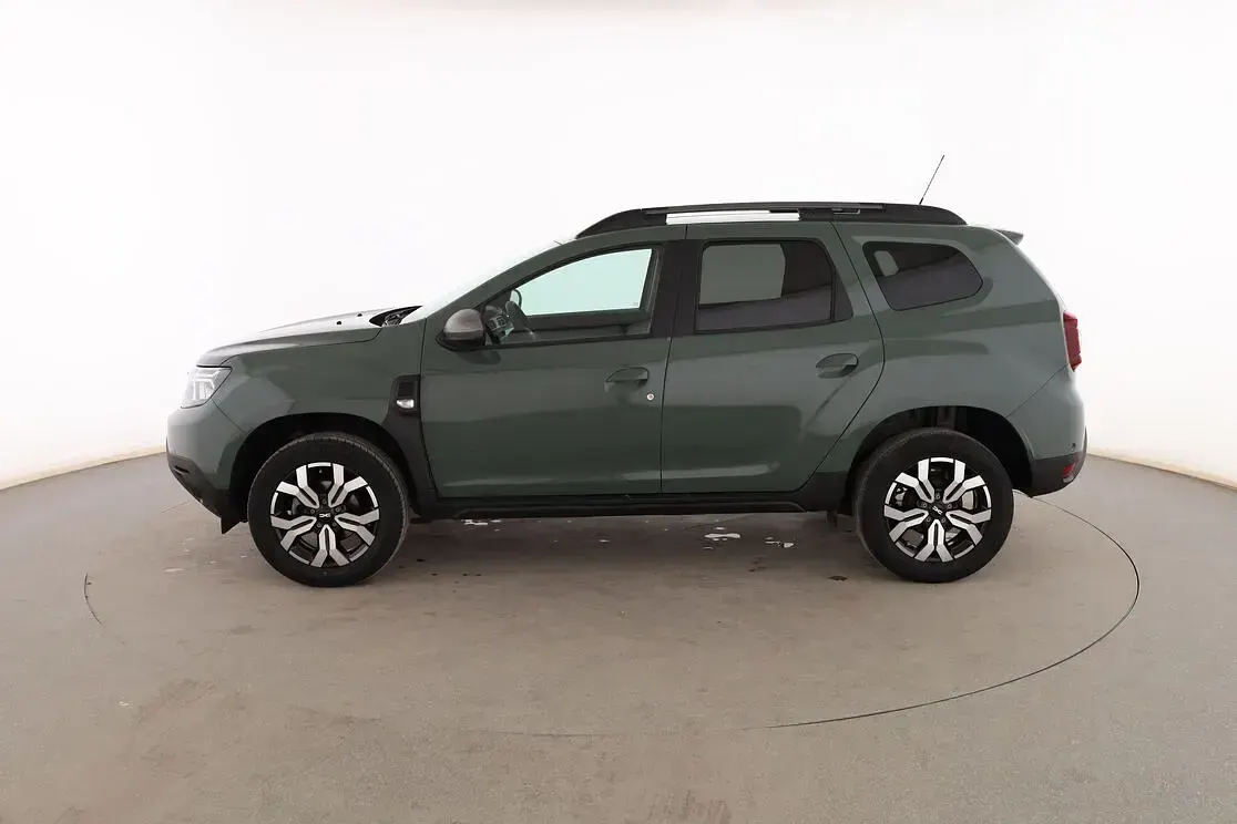 Usado Dacia Duster Journey 131 CV (96 kW) 2023 Gris SUV