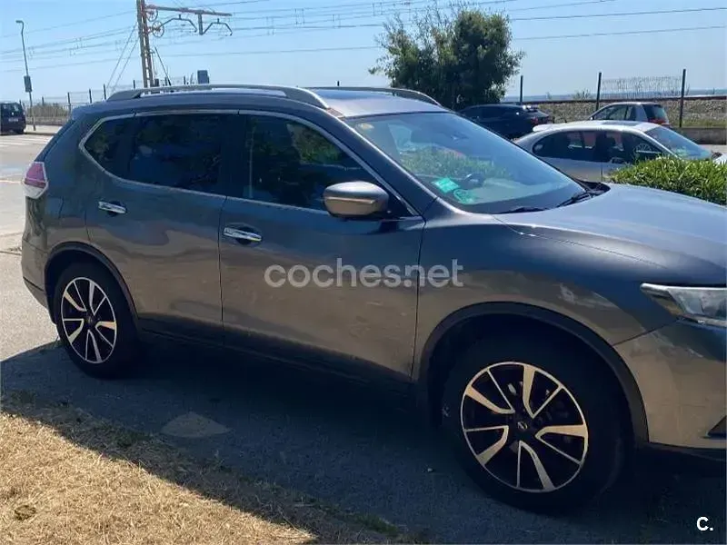 Usado Nissan X-Trail 360º 130 CV (95 kW) 2016 Gris / plata SUV