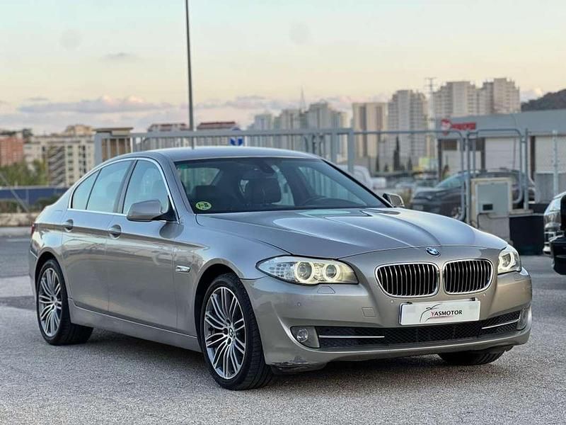 Beige Usado 2012 BMW 520 Berlina | 7990 € (Super precio) - Imagen 1/4