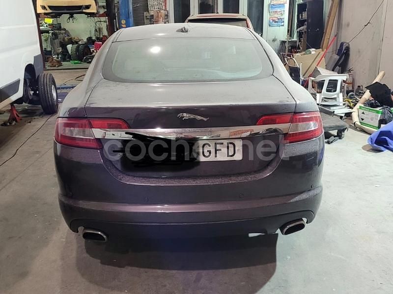 Gris / plata Usado 2008 Jaguar XF Premium Luxury Berlina | 5500 € (Buen precio) - Imagen 1/4