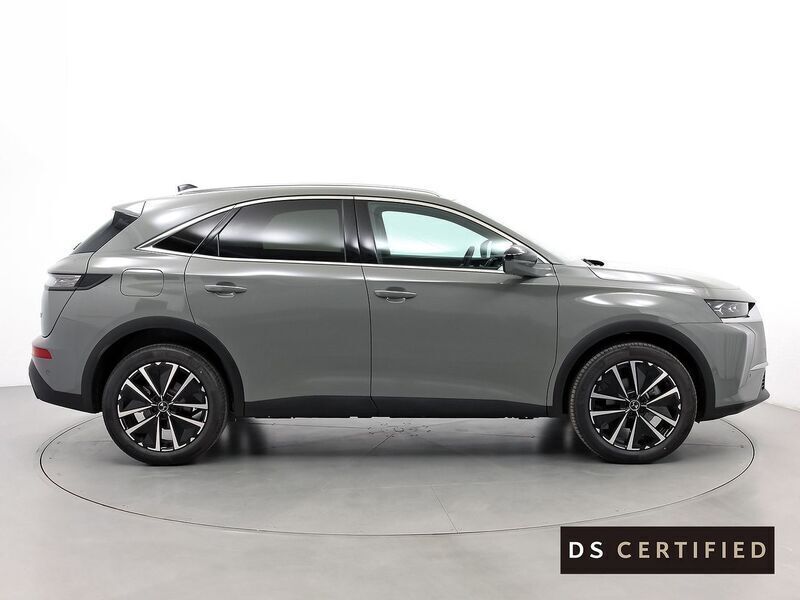 Usado DS Automobiles DS7 Crossback Rivoli 130 CV (95 kW) 2024 Gris SUV