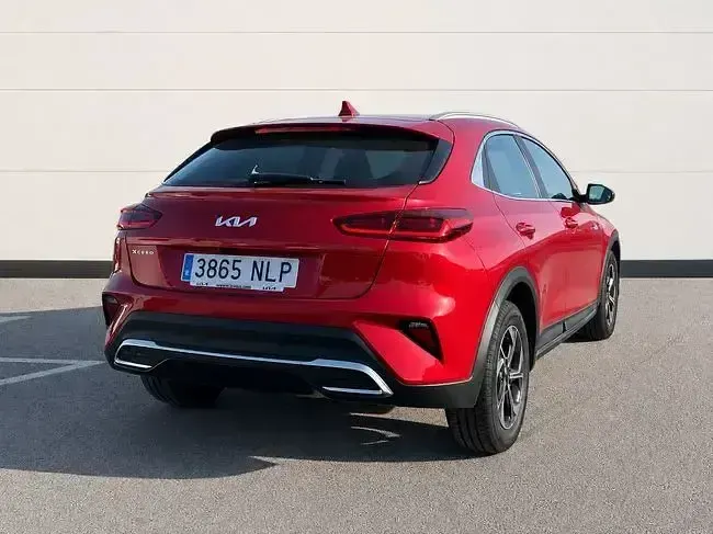 Nuevo Kia XCeed 100 CV (73 kW) 2026 Rojo SUV