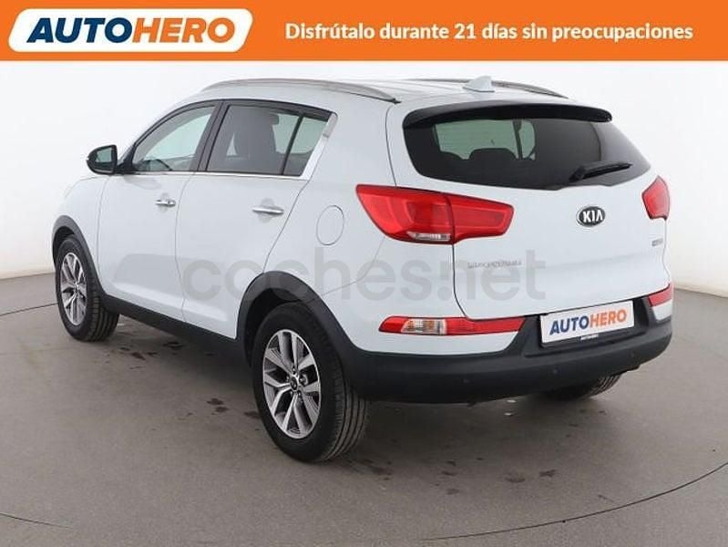 Usado Kia Sportage 136 CV (100 kW) 2016 Blanco SUV