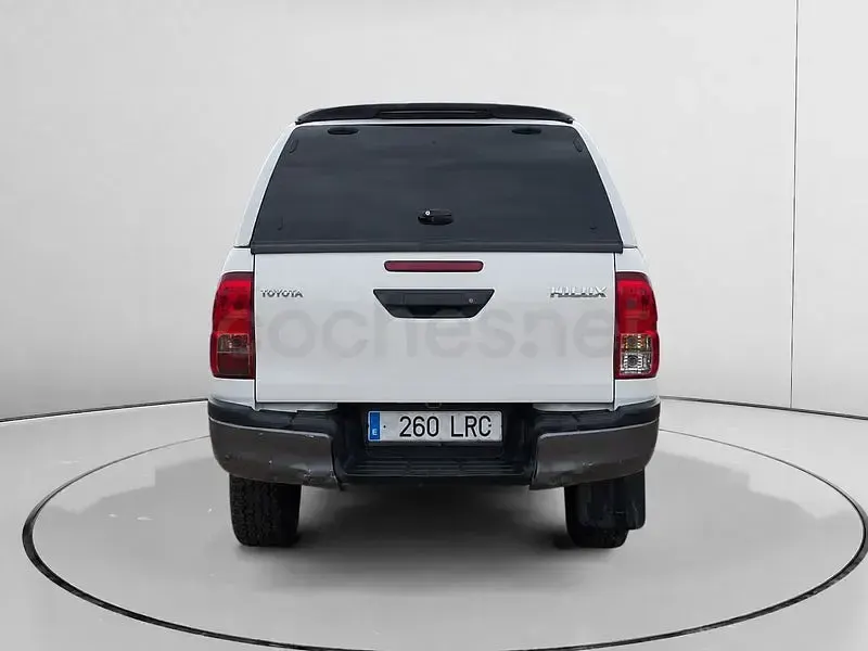 Usado Toyota HiLux 150 CV (110 kW) 2021 Blanco Pickup/Camioneta