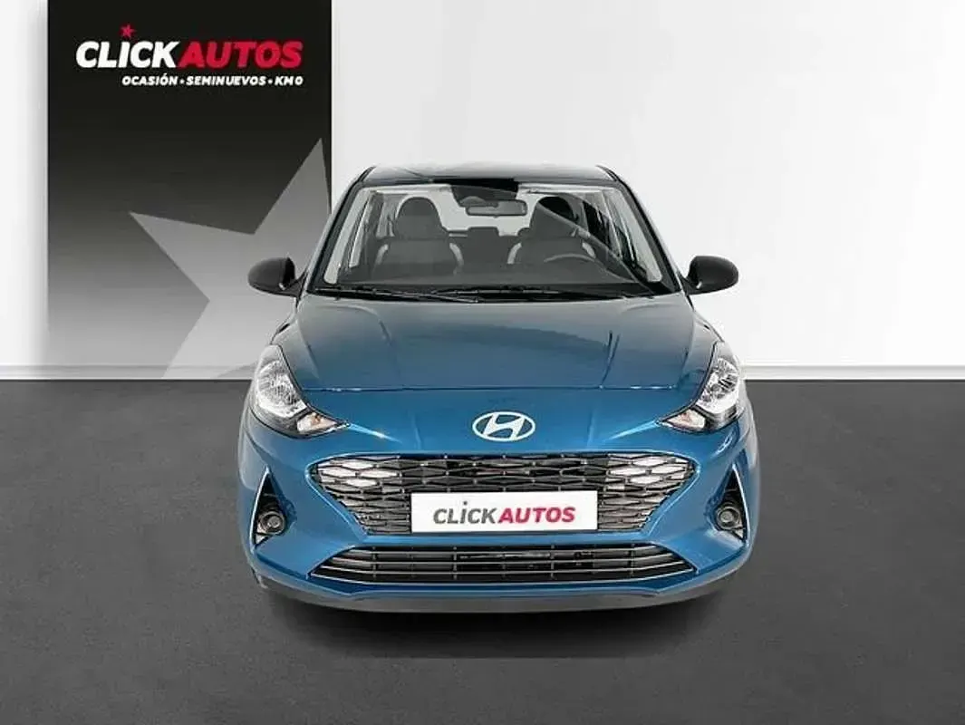 Usado Hyundai i10 63 CV (46 kW) 2024 Azul Utilitario