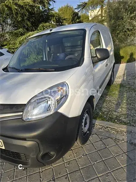 Usado Renault Kangoo 75 CV (55 kW) 2016 Blanco Monovolumen