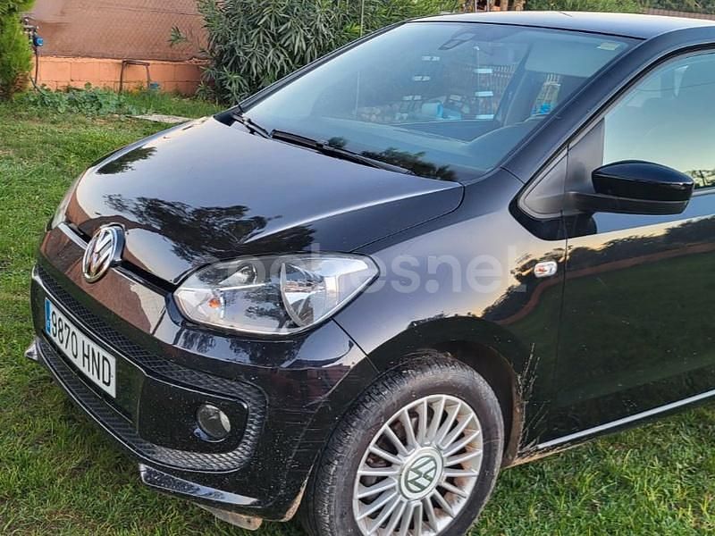 Usado VW up! 60 CV (44 kW) 2012 Negro Utilitario