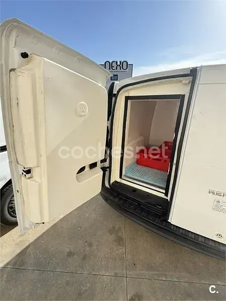 Usado Renault Kangoo 75 CV (55 kW) 2015 Blanco Monovolumen