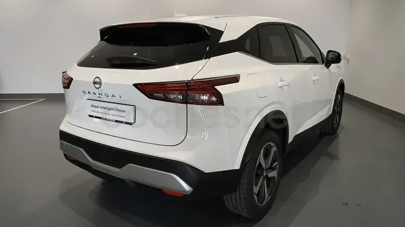 Usado Nissan Qashqai N-Connecta 158 CV (116 kW) 2023 Blanco SUV