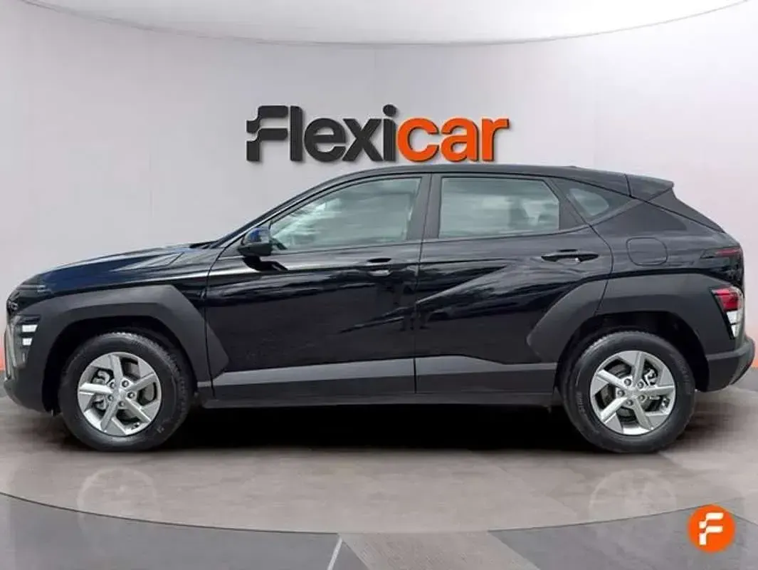 Usado Hyundai Kona 141 CV (103 kW) 2023 Negro SUV