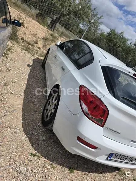 Usado Chevrolet Cruze LTZ 163 CV (119 kW) 2012 Blanco Berlina