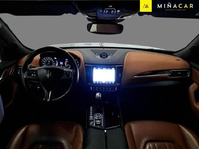 Usado Maserati Levante GT 330 CV (242 kW) 2022 Azul SUV