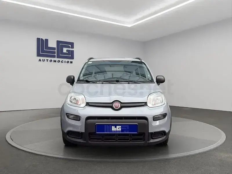 Usado Fiat Panda 70 CV (51 kW) 2022 Gris Utilitario