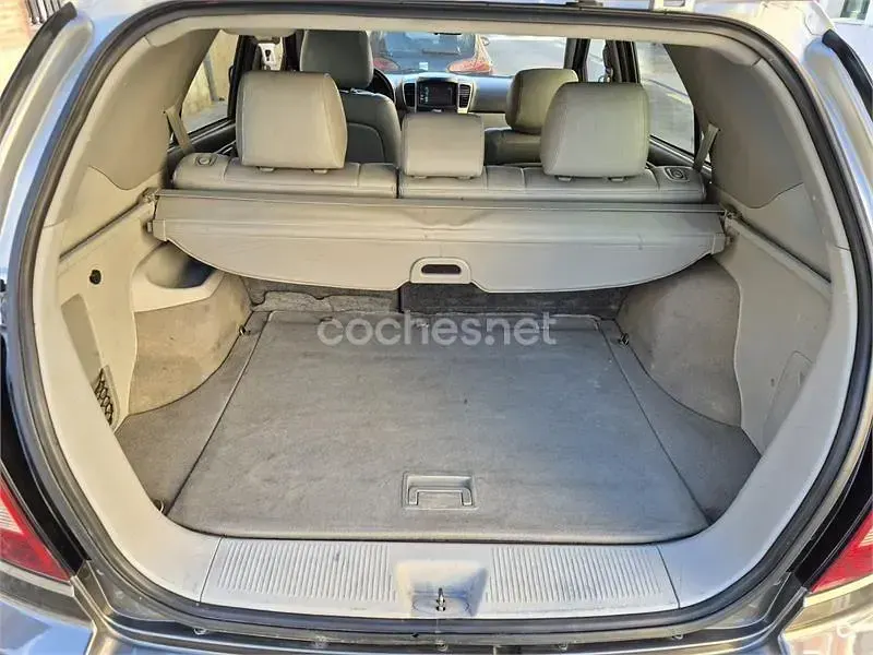Usado Kia Sorento EX 140 CV (102 kW) 2005 Gris / plata SUV