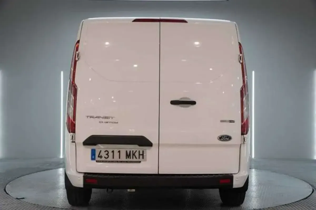 Usado Ford Transit Custom 131 CV (96 kW) 2023 Blanco Van