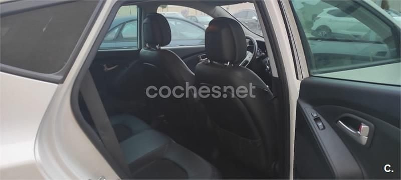 Blanco Usado 2013 Hyundai ix35 Comfort SUV | 7000 € (Precio justo) - Imagen 1/4