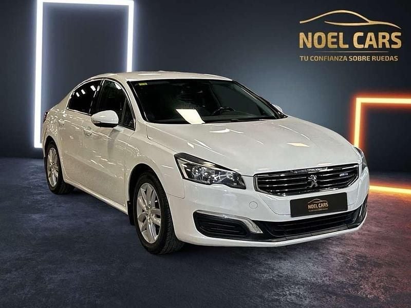Usado Peugeot 508 Active 120 CV (88 kW) 2016 Blanco Berlina