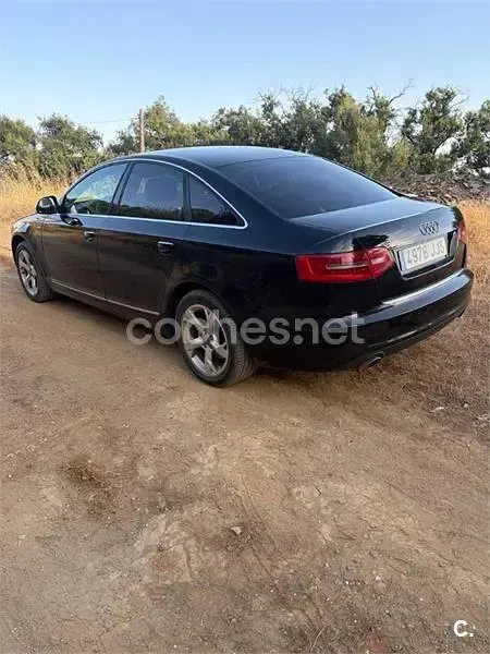 Usado Audi A6 190 CV (139 kW) 2010 Negro Berlina