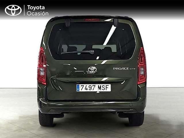 Usado Toyota Proace Verso Active 131 CV (96 kW) 2024 Verde Familiar