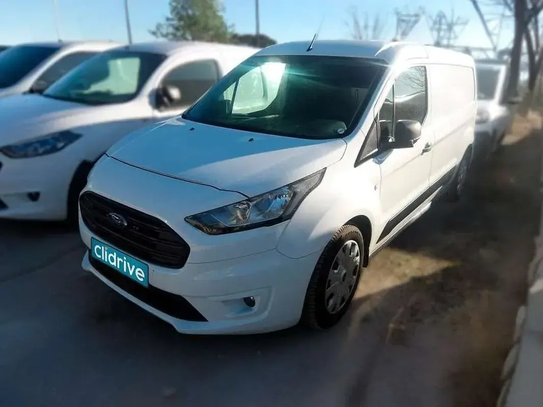 Usado Ford Tourneo Trend 99 CV (72 kW) 2022 Blanco Van