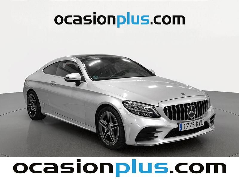 Usado Mercedes C220 194 CV (142 kW) 2019 Gris Coupe