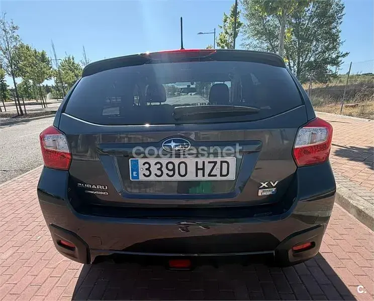 Usado Subaru XV 147 CV (108 kW) 2014 Negro SUV