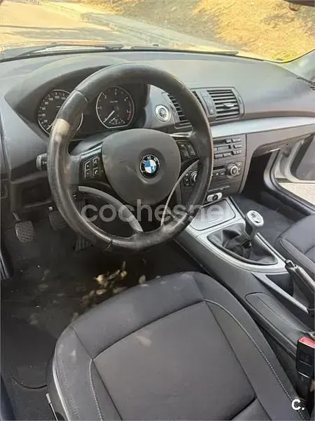 Usado BMW 118 122 CV (89 kW) 2008 Gris / plata Utilitario
