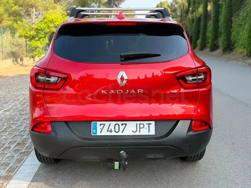 Usado Renault Kadjar Intens 130 CV (95 kW) 2016 Rojo SUV