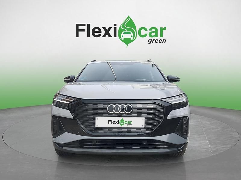 Usado Audi Q4 e-tron Premium 150 kW (204 CV) 2021 Gris SUV