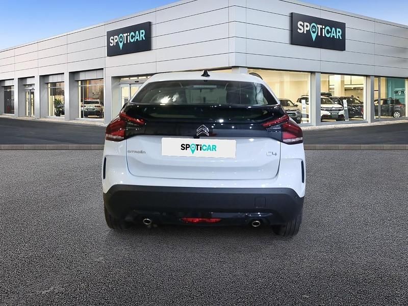 Usado Citroën C4 136 CV (100 kW) 2024 Blanco Berlina
