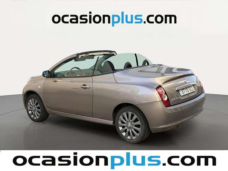 Usado Nissan Micra C+C Tekna 88 CV (64 kW) 2009 Marrón Descapotable
