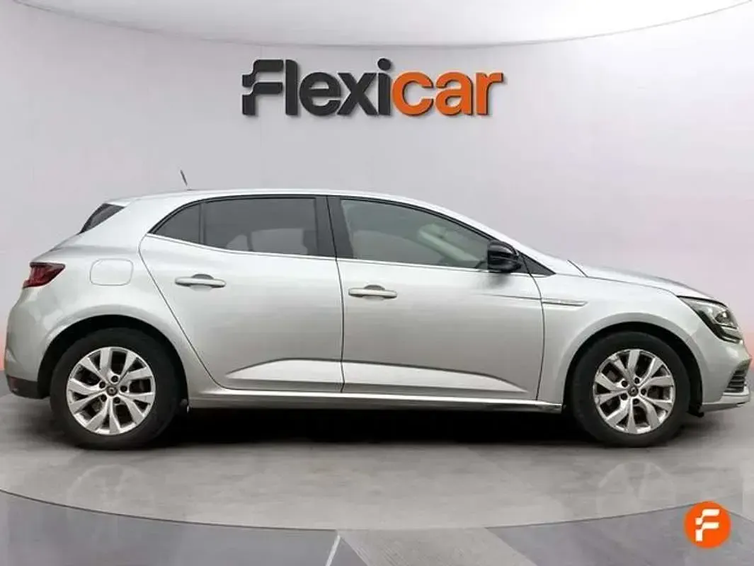 Usado Renault Mégane LIMITED 140 CV (102 kW) 2020 Gris Utilitario