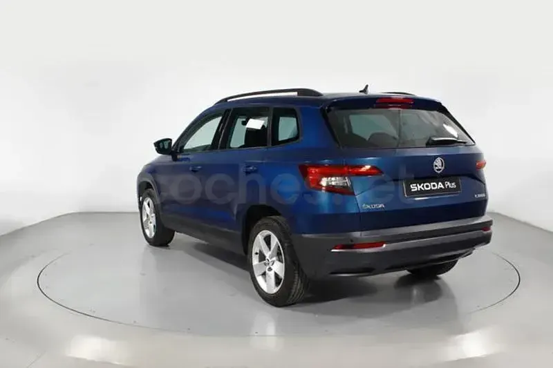 Usado Skoda Karoq Ambition 150 CV (110 kW) 2019 Azul SUV