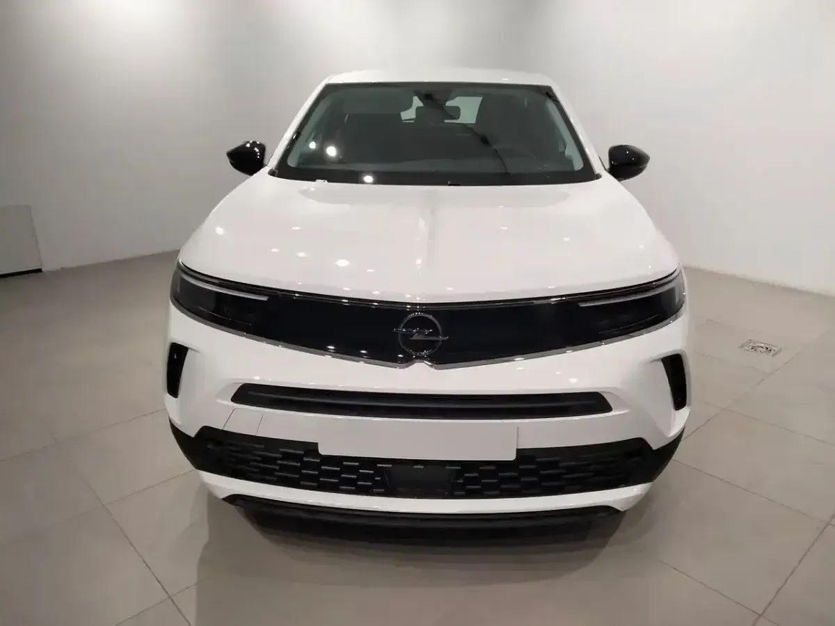 Usado Opel Mokka Edition 100 CV (73 kW) 2023 Blanco SUV