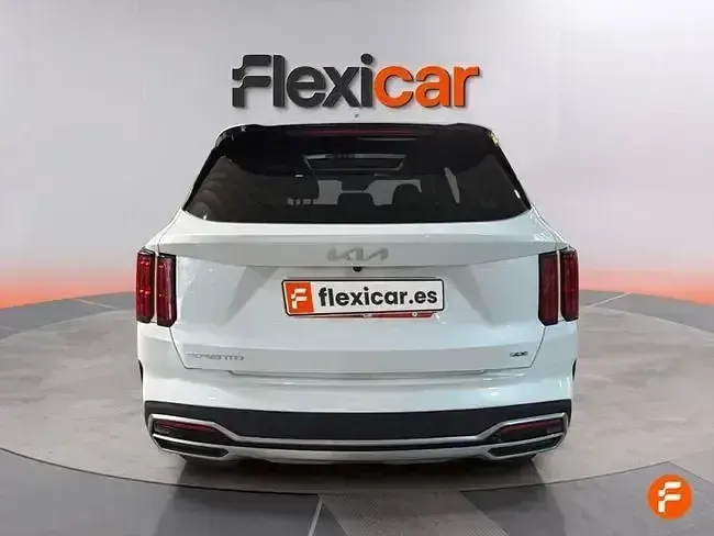 Usado Kia Sorento 230 CV (169 kW) 2021 Blanco SUV