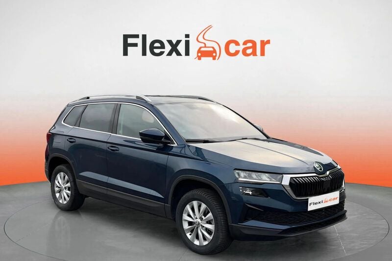 Azul Usado 2023 Skoda Karoq Ambition SUV | 19.490 € (Super precio) - Imagen 1/4
