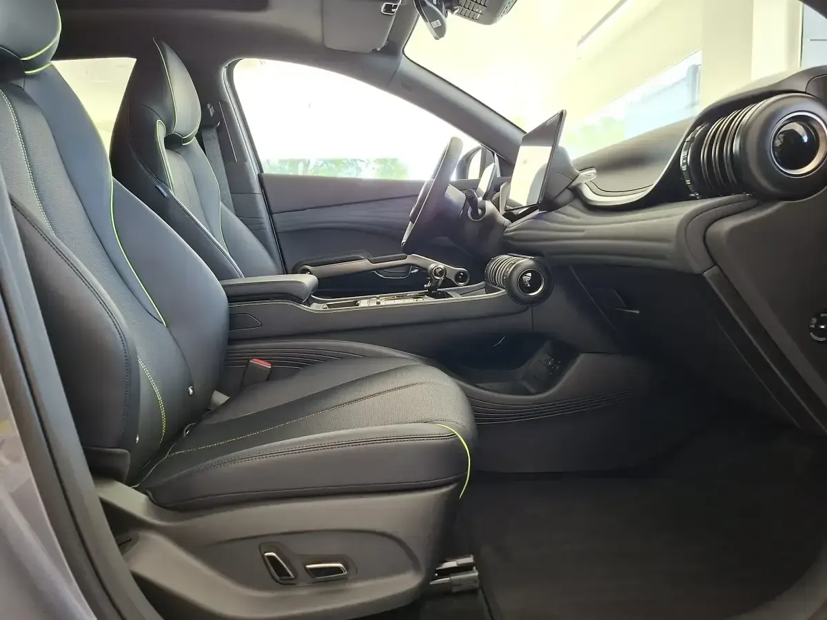 Usado BYD Atto 3 Comfort 150 kW (204 CV) 2025 Gris SUV