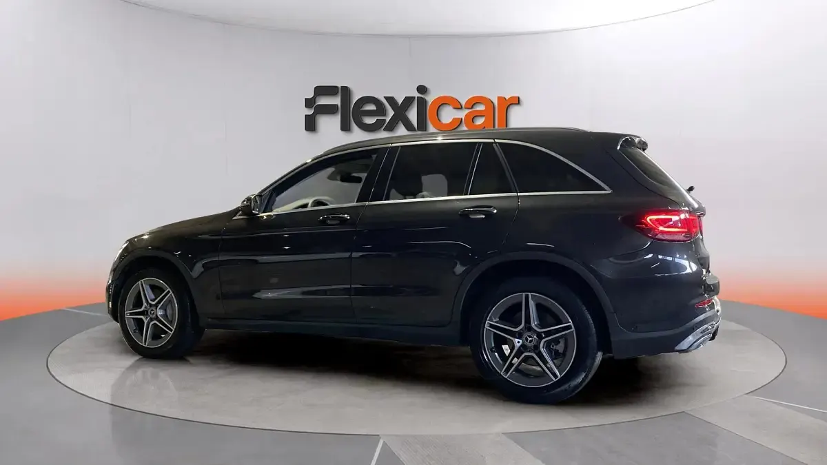 Usado Mercedes GLC220 194 CV (142 kW) 2020 Negro SUV
