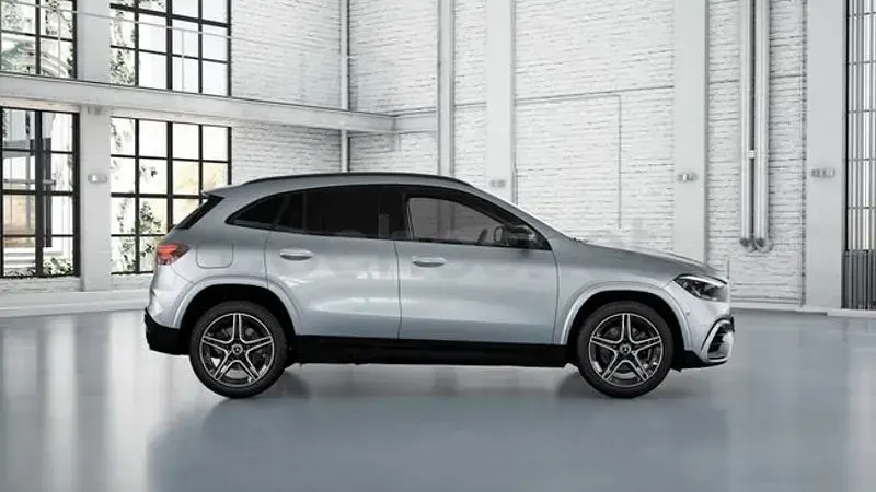 Nuevo Mercedes GLA250 218 CV (160 kW) 2026 Gris / plata SUV